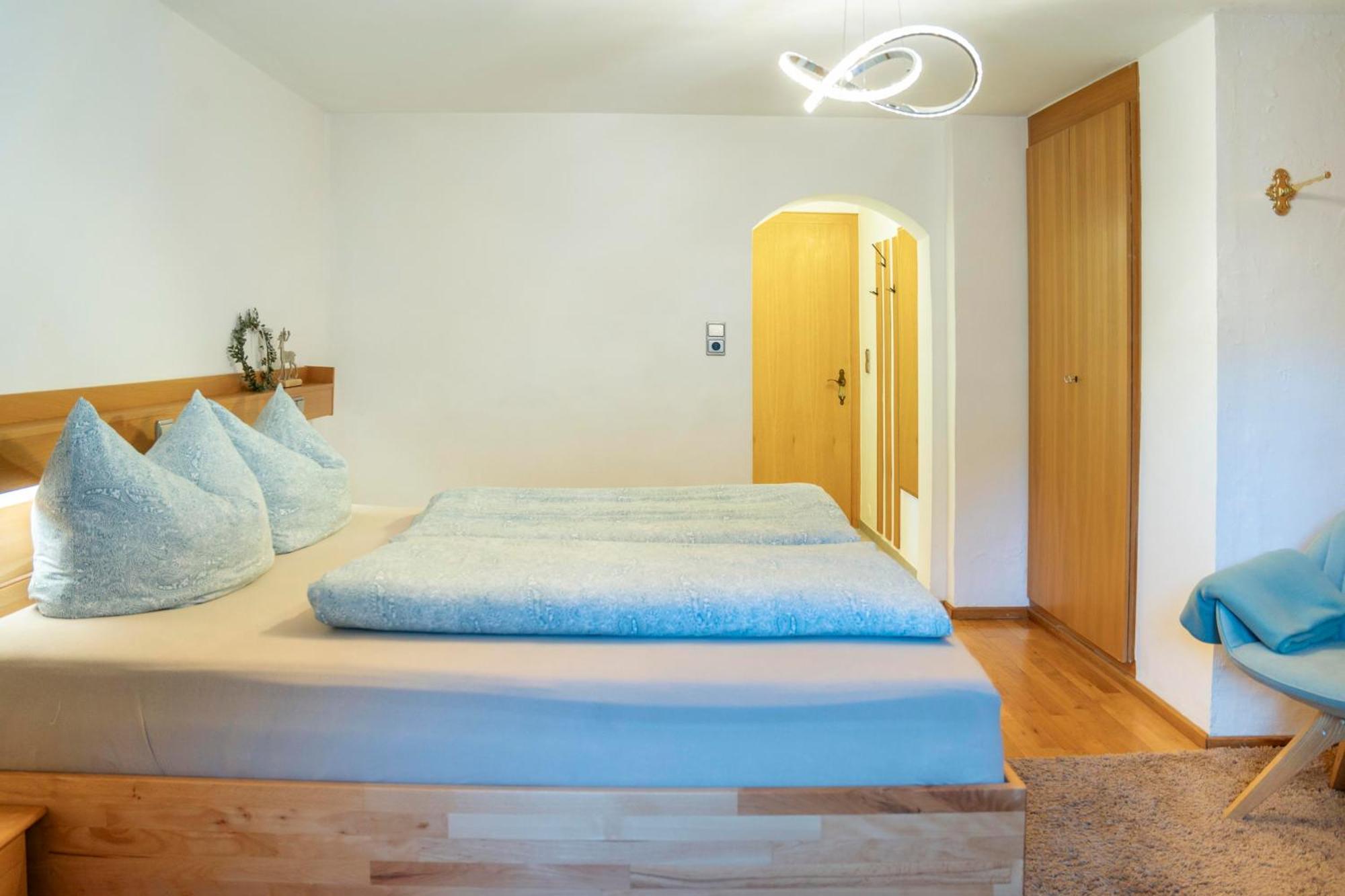 Haus Limat Apartment Schruns Exterior photo
