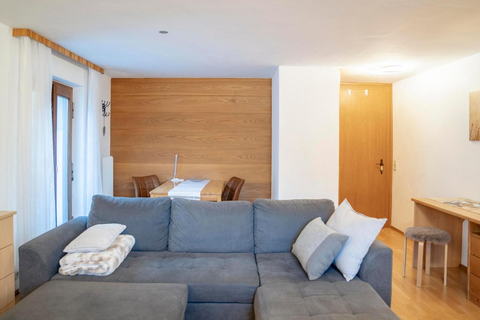 Haus Limat Apartment Schruns Exterior photo
